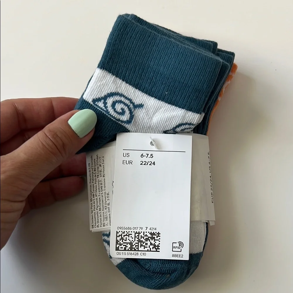 H&M 5 pack Naruto Orange and Blue Socks kids 6-7.5